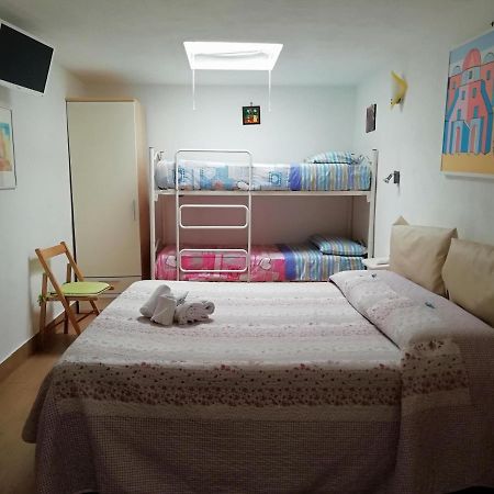 B&B Celestina Ischia Lacco Ameno  Екстер'єр фото