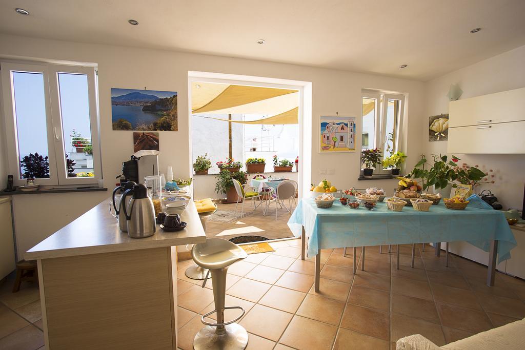 B&B Celestina Ischia Lacco Ameno  Екстер'єр фото