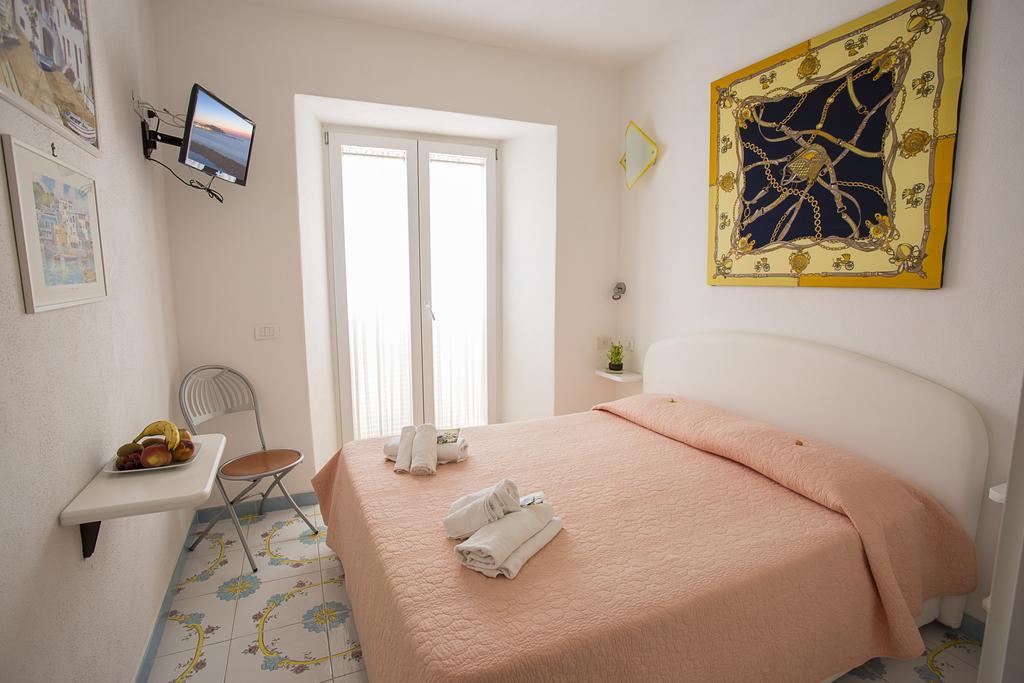 B&B Celestina Ischia Lacco Ameno  Номер фото