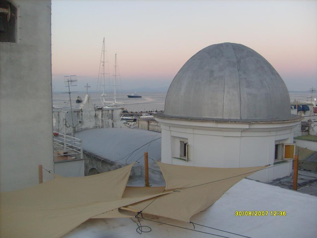 B&B Celestina Ischia Lacco Ameno  Екстер'єр фото