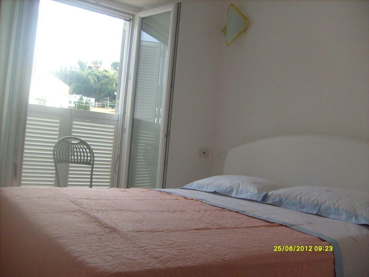 B&B Celestina Ischia Lacco Ameno  Екстер'єр фото