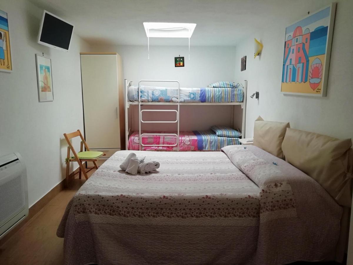 B&B Celestina Ischia Lacco Ameno  Екстер'єр фото